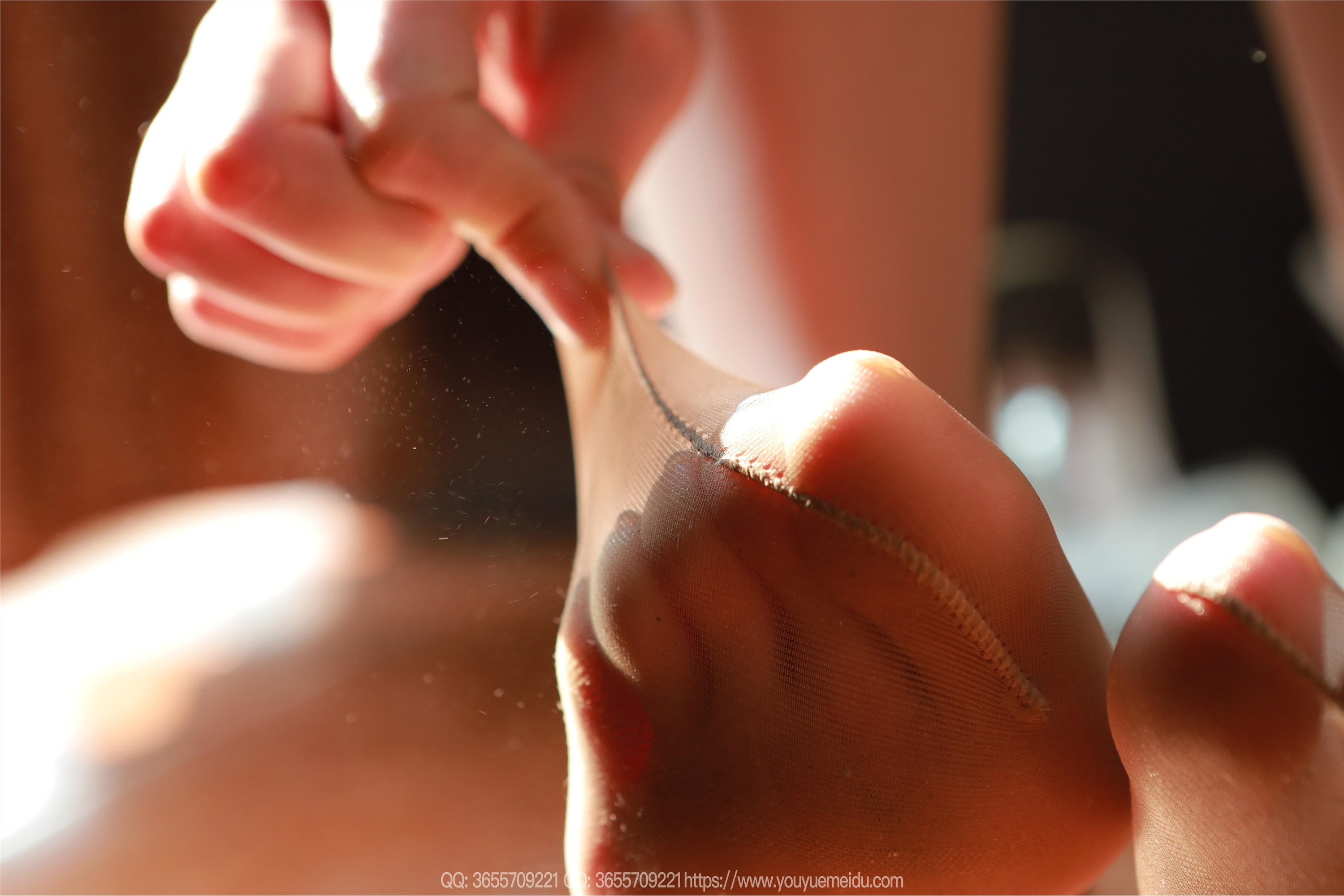 IESS异思趣向  2025.05.28 丝享家 2065 婉萍《白色梦露》